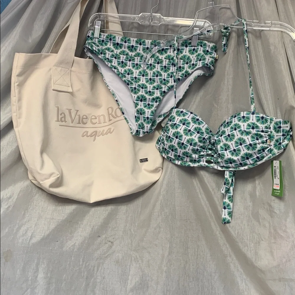 La Vie En Rose Green & White Palm-Print Bikini Set